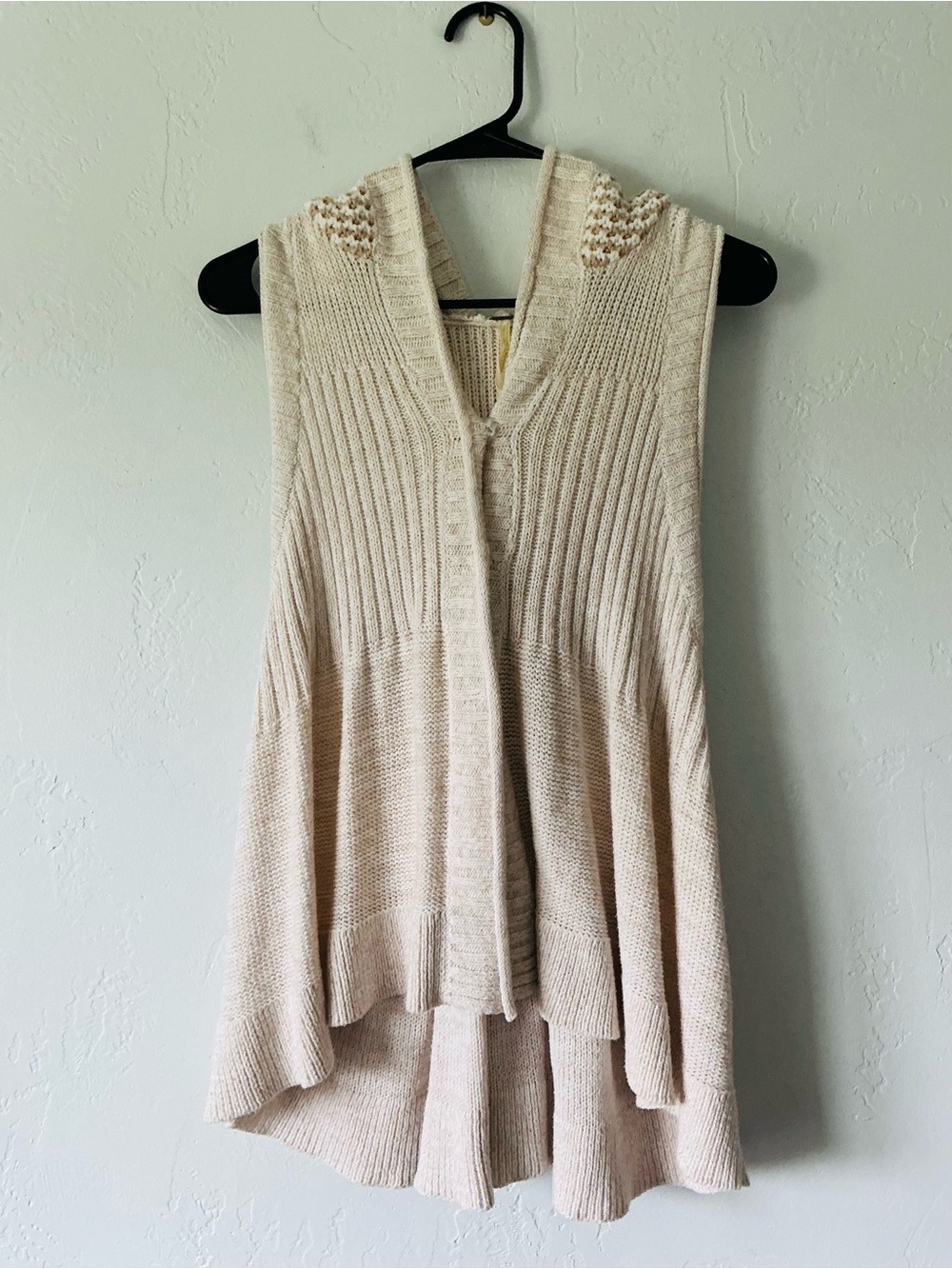 Free People Cream Knit Sleeveless Cardigan Vest